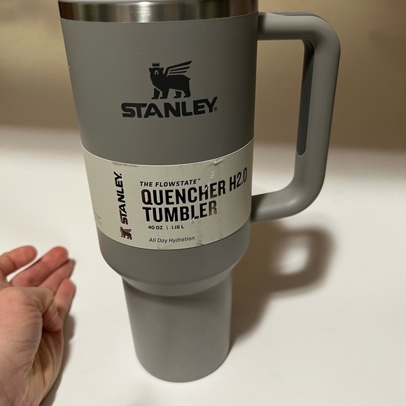 Stanley Fog H2.0 Flowstate 40 oz Travel Tumbler - Picture 12 of 16